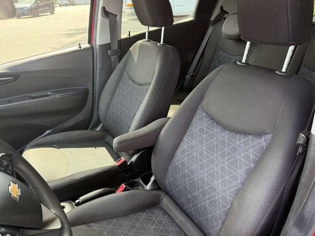 Used 2020 Chevrolet Spark LT FWD image 11