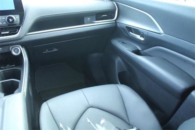 Certified 2024 Toyota Grand Highlander AWD image 14