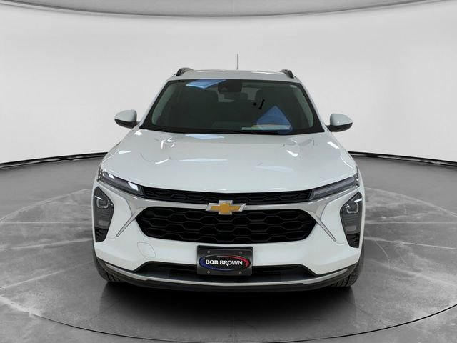 Used 2024 Chevrolet Trax LT w/ Driver Confidence Package image 8