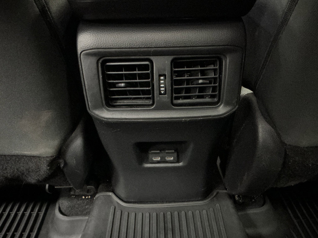Used 2022 Toyota RAV4 XLE w/ Convenience Package AWD/4WD image 24