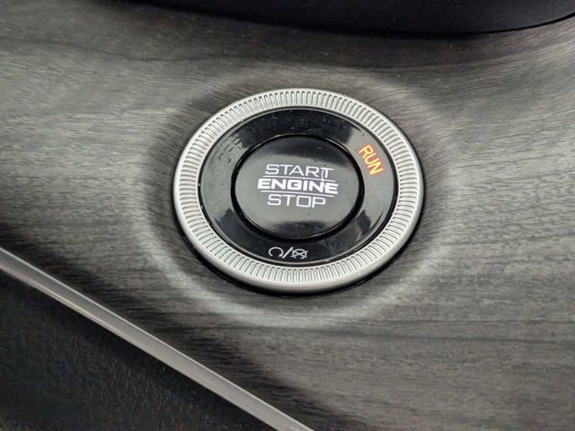 Certified 2024 Jeep Grand Cherokee L Limited w/ Luxury Tech Group II AWD/4WD image 22