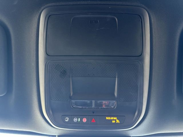 Used 2024 Chevrolet Traverse Z71 image 17