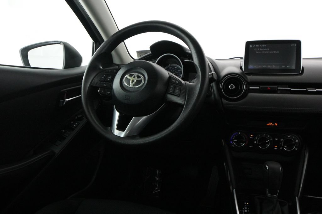 Used 2018 Toyota Yaris iA FWD image 10