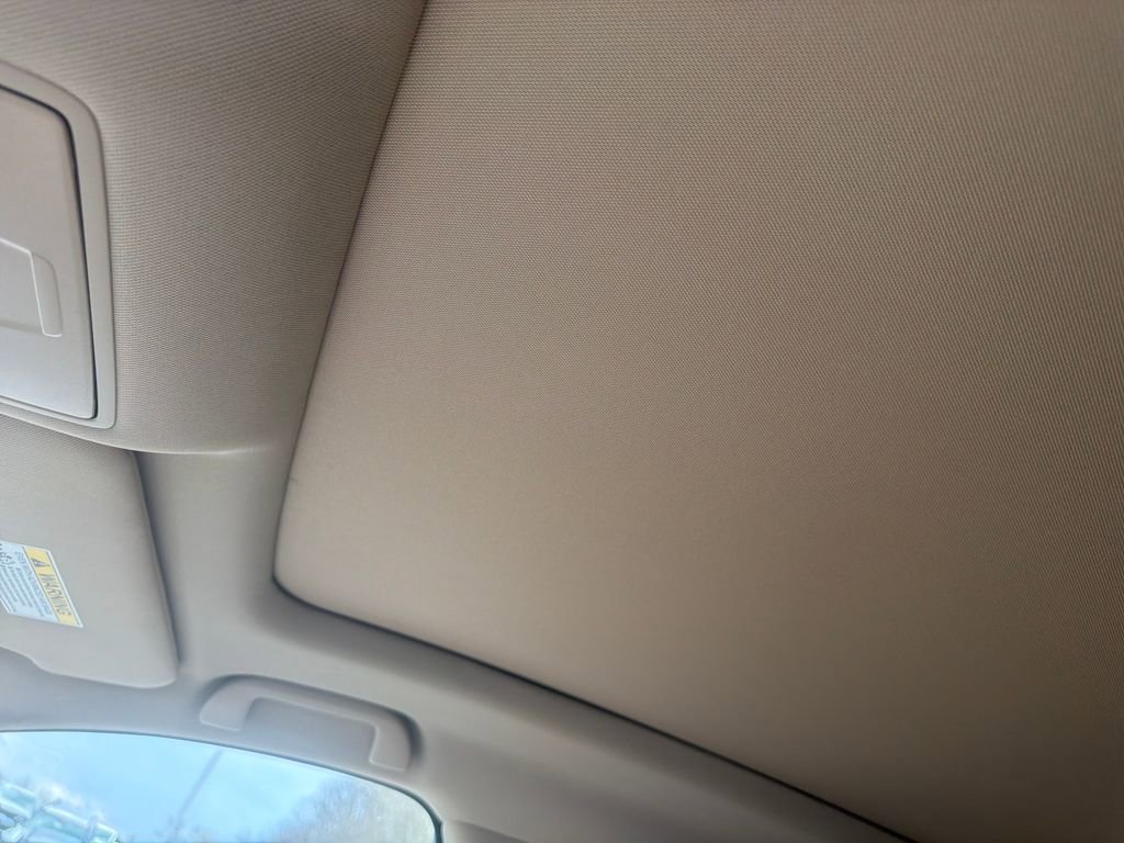 Used 2023 Acura RDX AWD image 15