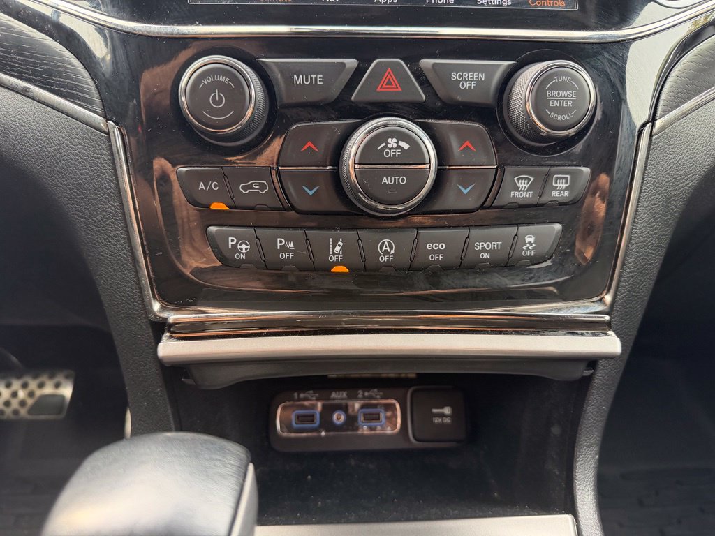 Used 2021 Jeep Grand Cherokee High Altitude AWD/4WD image 21