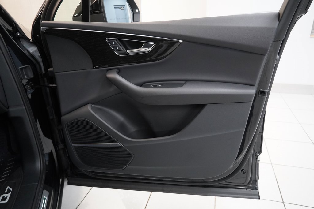 Used 2022 Audi Q7 3.0T Premium Plus image 33