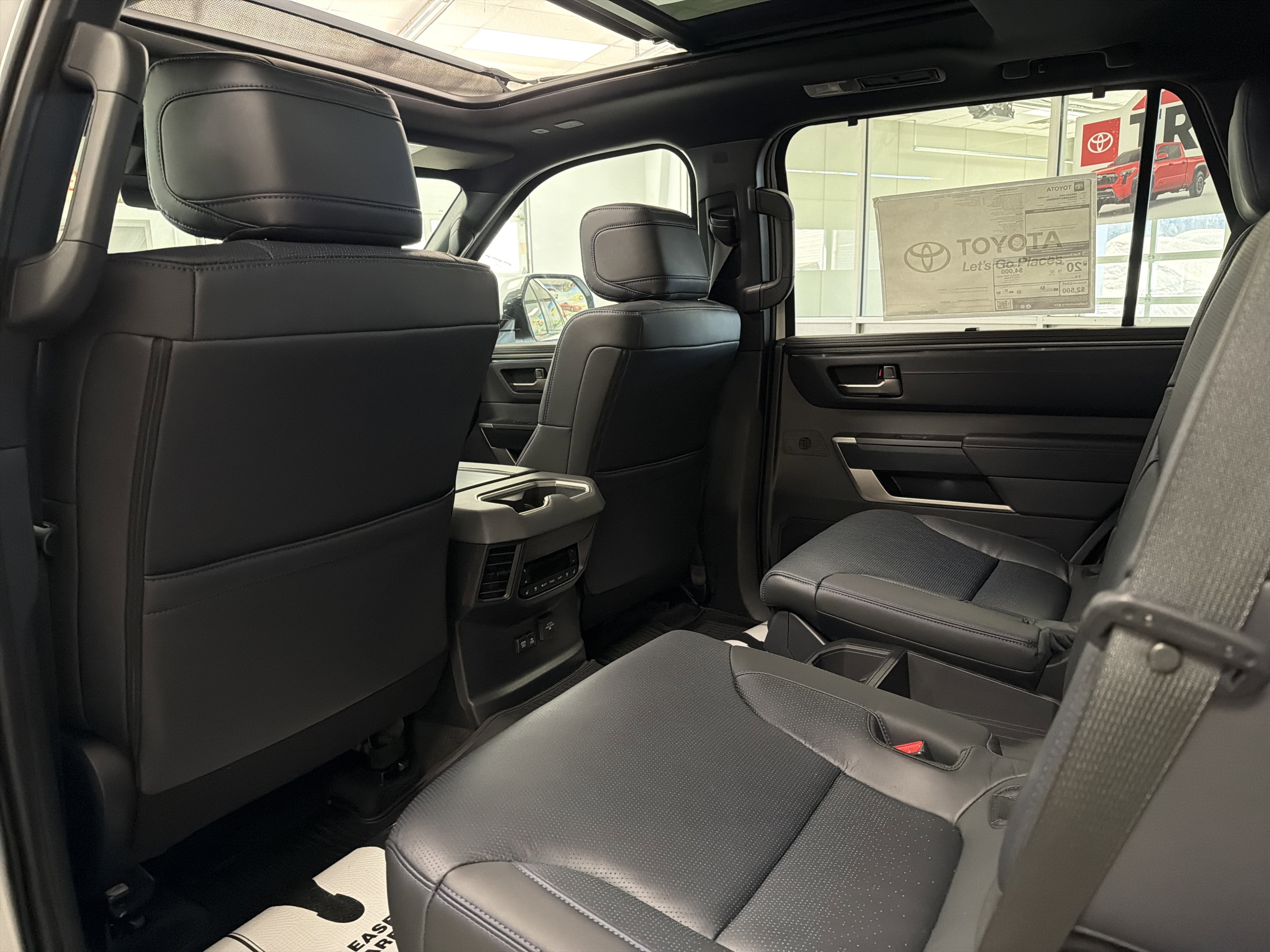 New 2026 Toyota Sequoia Platinum AWD/4WD image 31