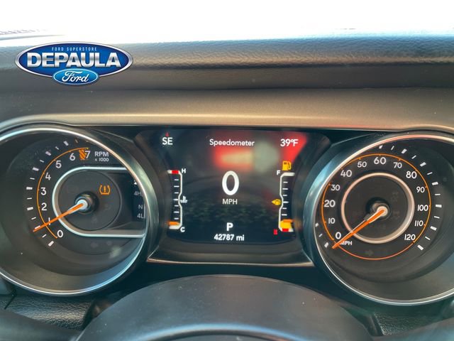 Used 2022 Jeep Gladiator Sport image 2