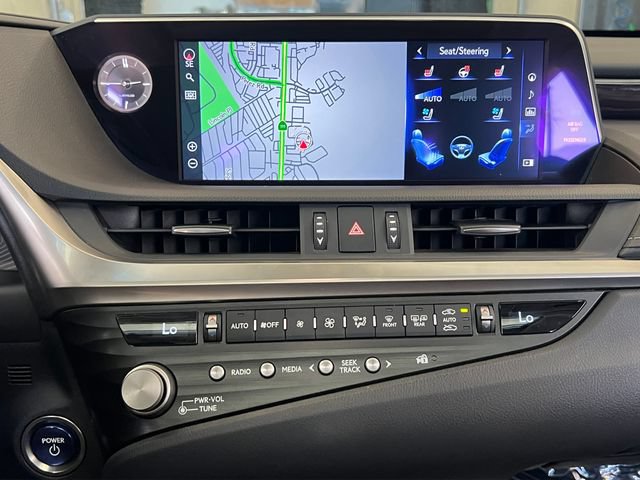 Used 2021 Lexus ES 300h w/ Accessory Package FWD image 47