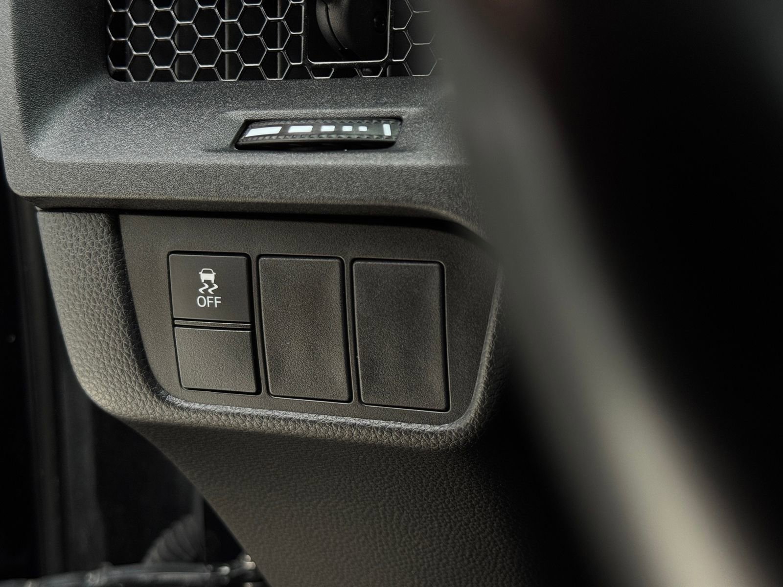 Certified 2023 Honda CR-V Sport image 33