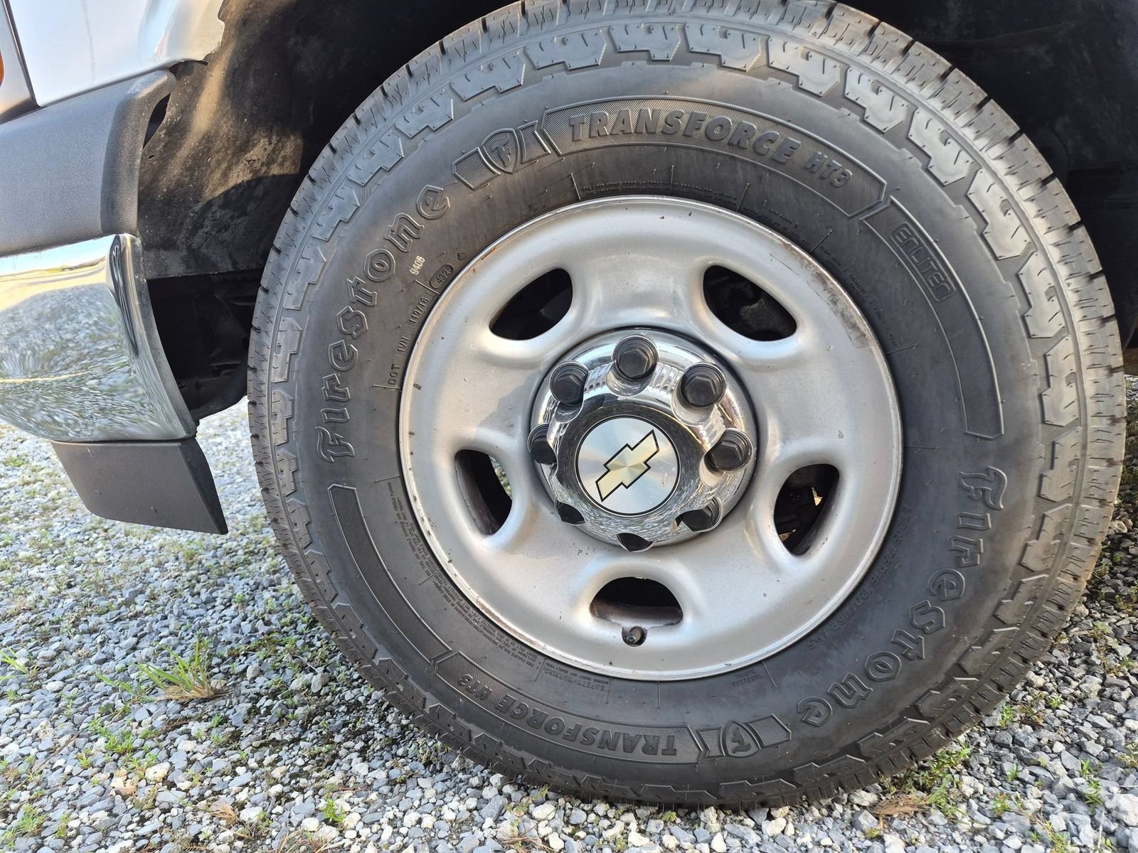 Used 2021 Chevrolet Express 3500 LT w/ LT Preferred Equipment Group RWD image 5