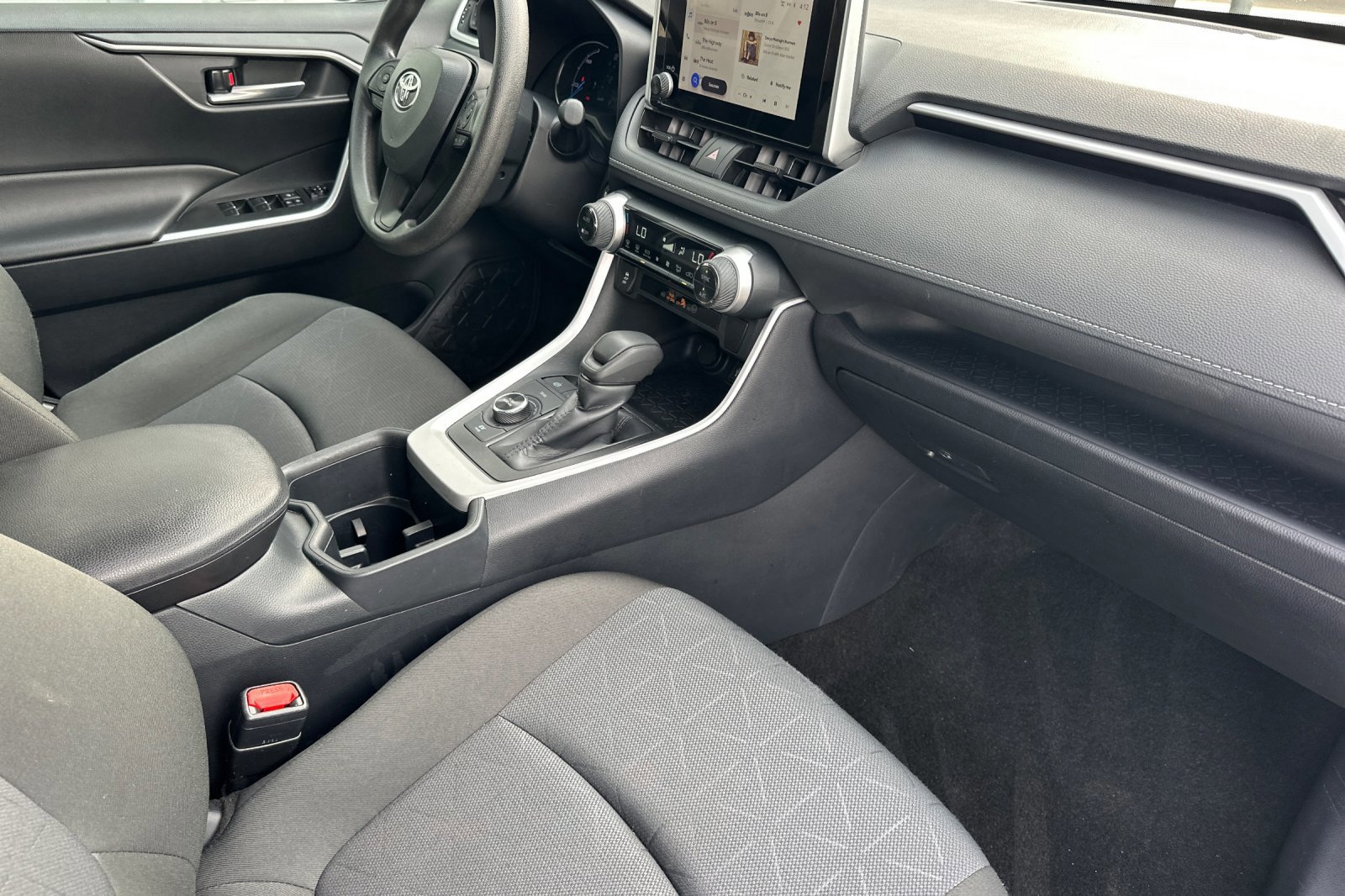 Certified 2025 Toyota RAV4 XLE image 16