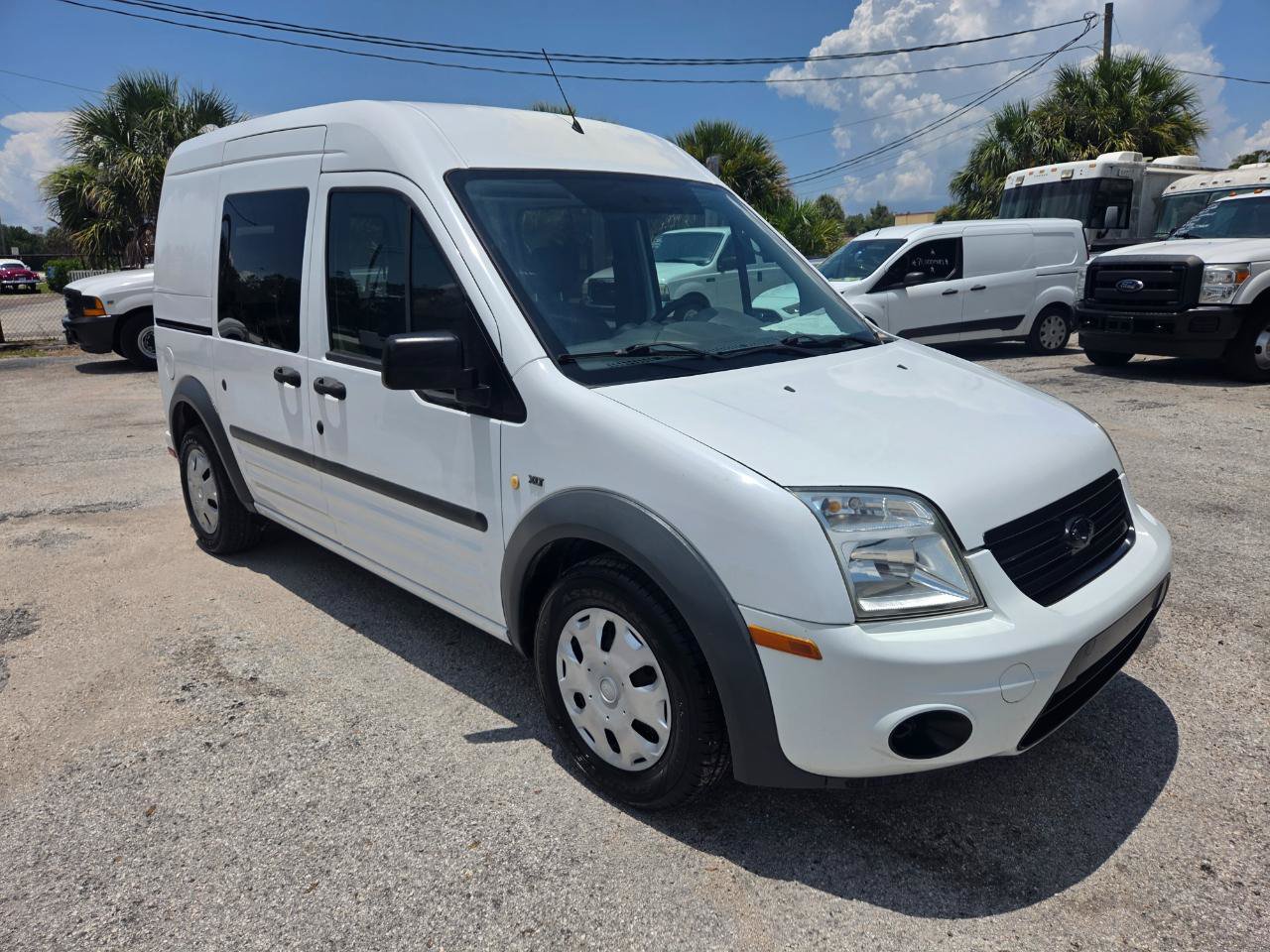 Used 2011 Ford Transit Connect XLT FWD image 3
