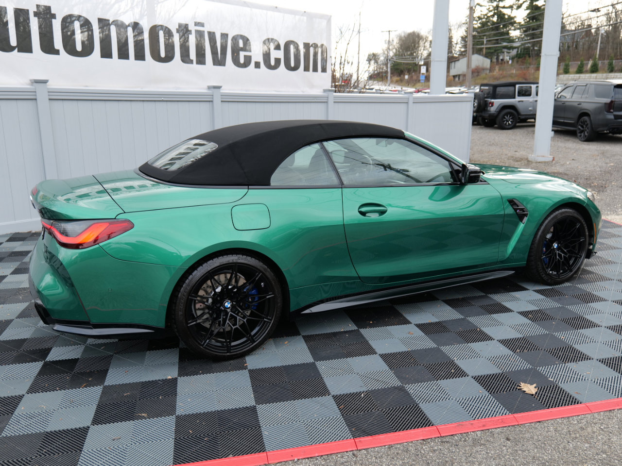 Used 2022 BMW M4 xDrive Competition image 89