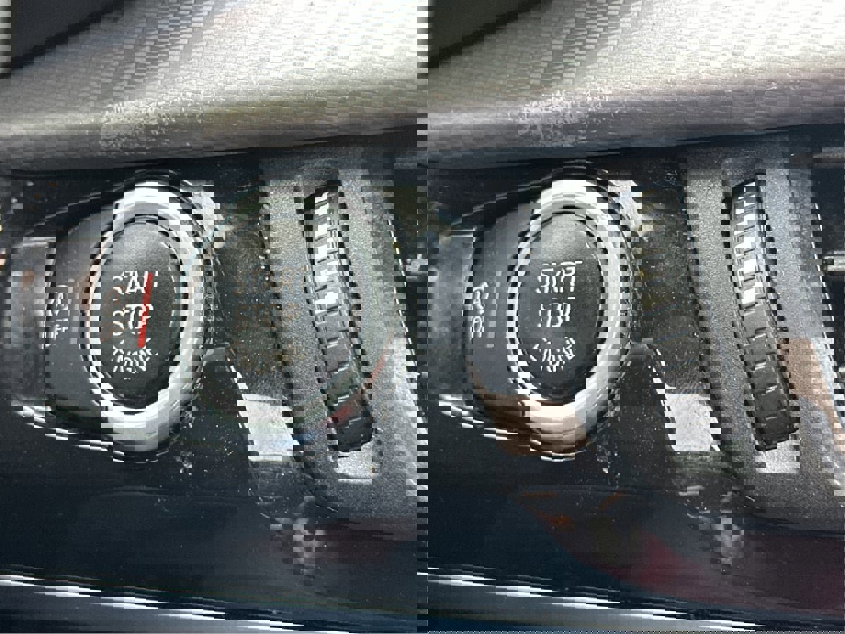 Used 2019 BMW X6 xDrive35i w/ M Sport Package image 47