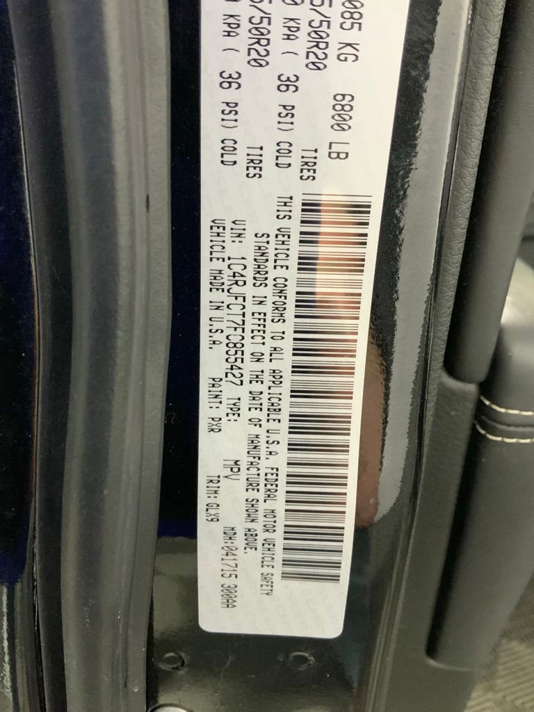 Used 2015 Jeep Grand Cherokee Overland w/ Advanced Technology Group image 33