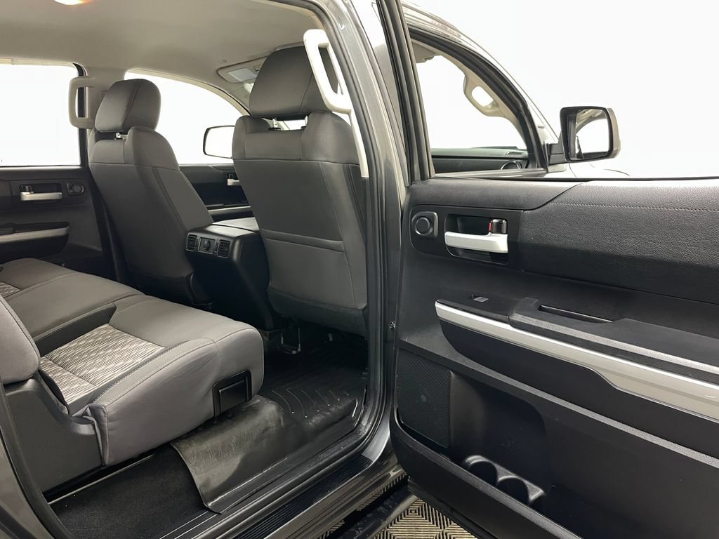 Used 2020 Toyota Tundra SR5 w/ TRD Off-Road Package AWD/4WD image 40