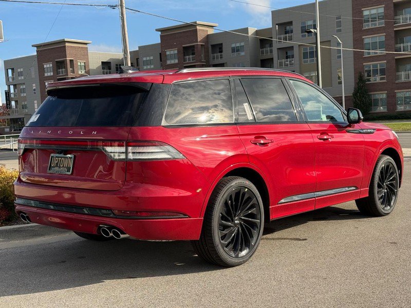 New 2026 Lincoln Aviator Reserve image 3