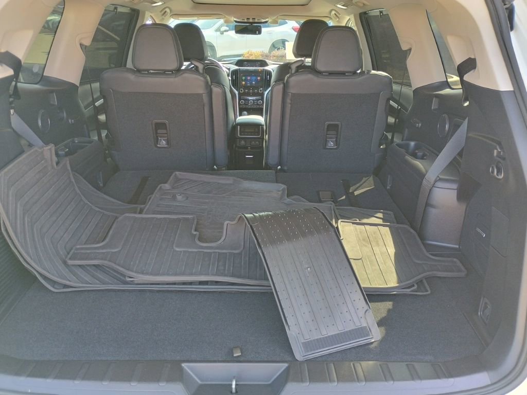 Certified 2022 Subaru Ascent Touring w/ Popular Package #2A image 20