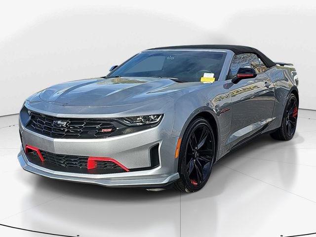 Used 2023 Chevrolet Camaro LT w/ Redline Edition RWD image 9