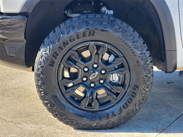 Used 2024 Chevrolet Silverado 1500 ZR2 w/ Technology Package image 10