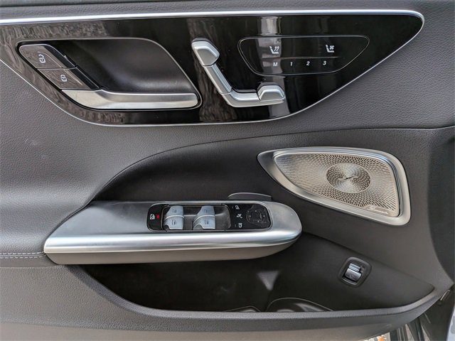 Used 2024 Mercedes-Benz C 300 Sedan image 11
