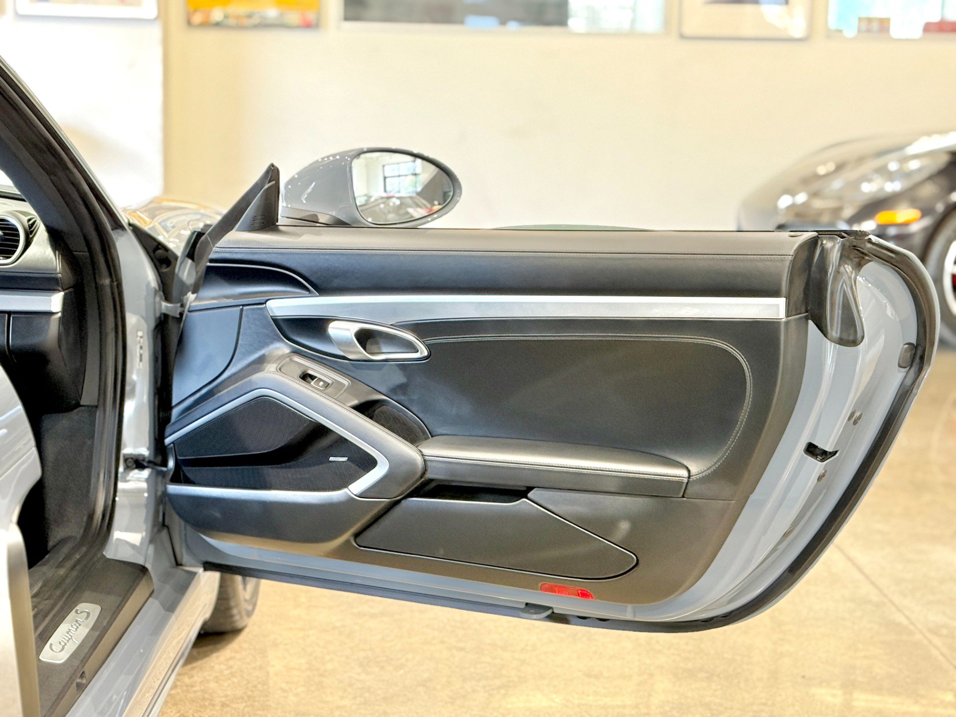 Used 2025 Porsche 718 Cayman S image 55