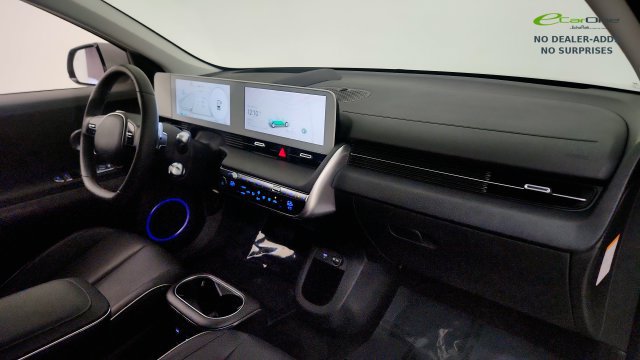 Used 2024 Hyundai Ioniq 5 Limited AWD/4WD image 33