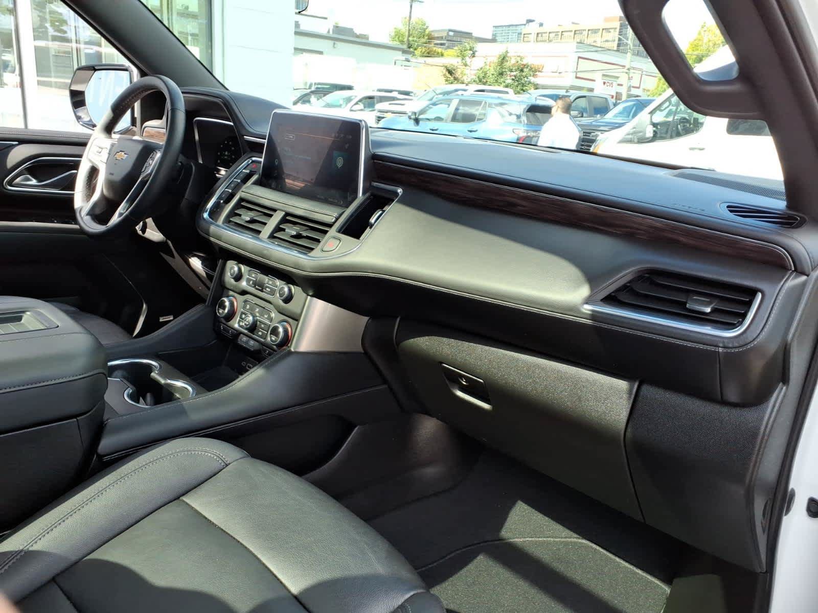 Certified 2023 Chevrolet Tahoe LT w/ Luxury Package AWD/4WD image 21