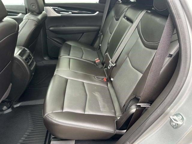Certified 2025 Cadillac XT5 Premium Luxury w/ LPO, Floor Liner Package AWD/4WD image 12