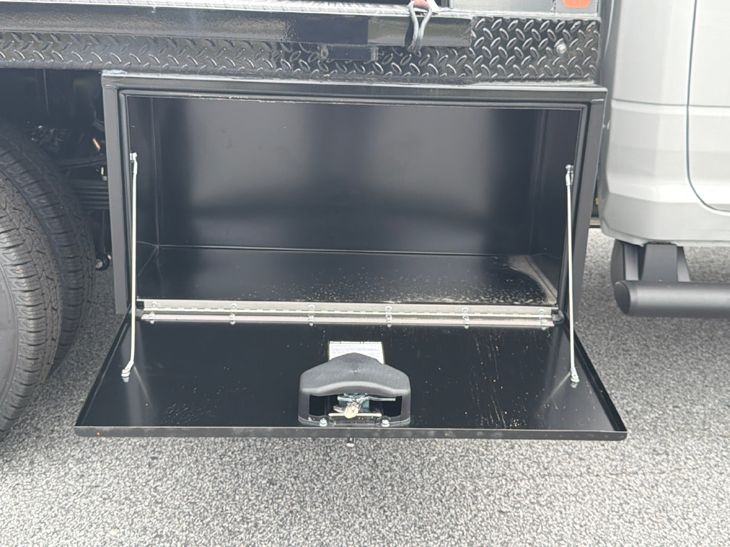 New 2026 RAM 3500 Tradesman AWD/4WD image 18