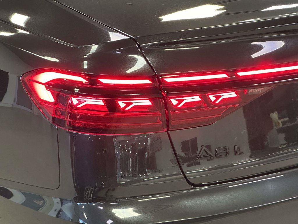 Used 2022 Audi A8 L 3.0T w/ Executive Package AWD/4WD image 13