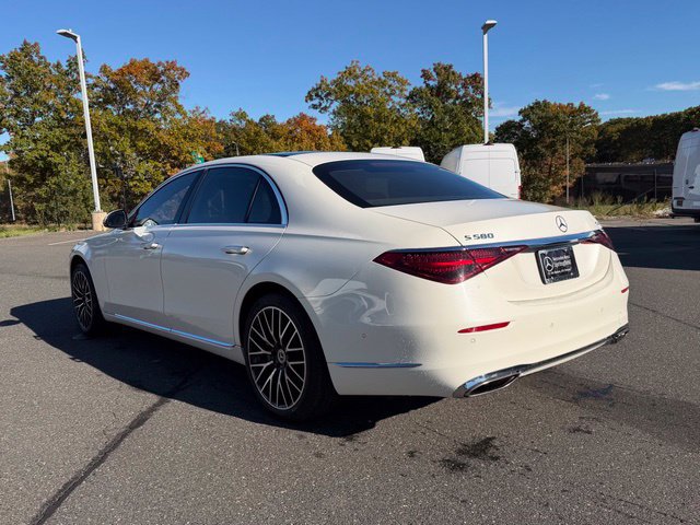 Used 2022 Mercedes-Benz S 580 4MATIC Sedan image 5