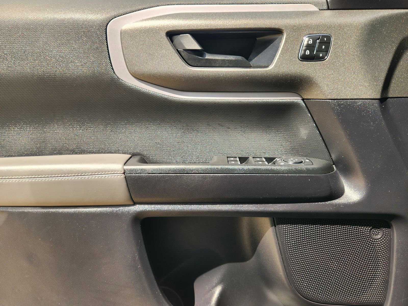 Used 2025 Ford Bronco Sport Badlands image 25