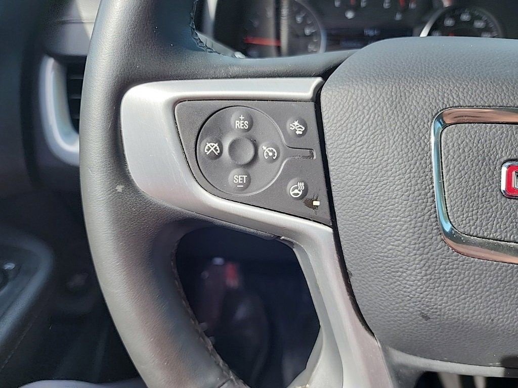Used 2023 GMC Terrain SLT image 19