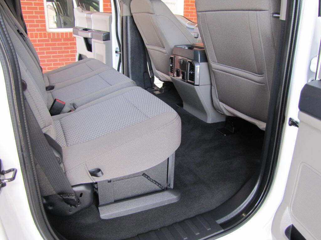 Used 2022 Ford F250 XLT w/ Black Appearance Package image 19