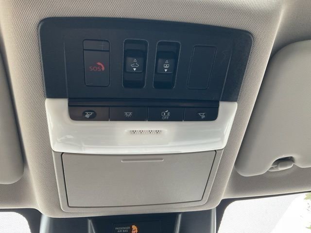 Used 2021 Nissan Rogue SL w/ Premium Package AWD/4WD image 59