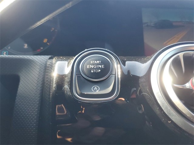 Used 2020 Mercedes-Benz CLA 250 image 24