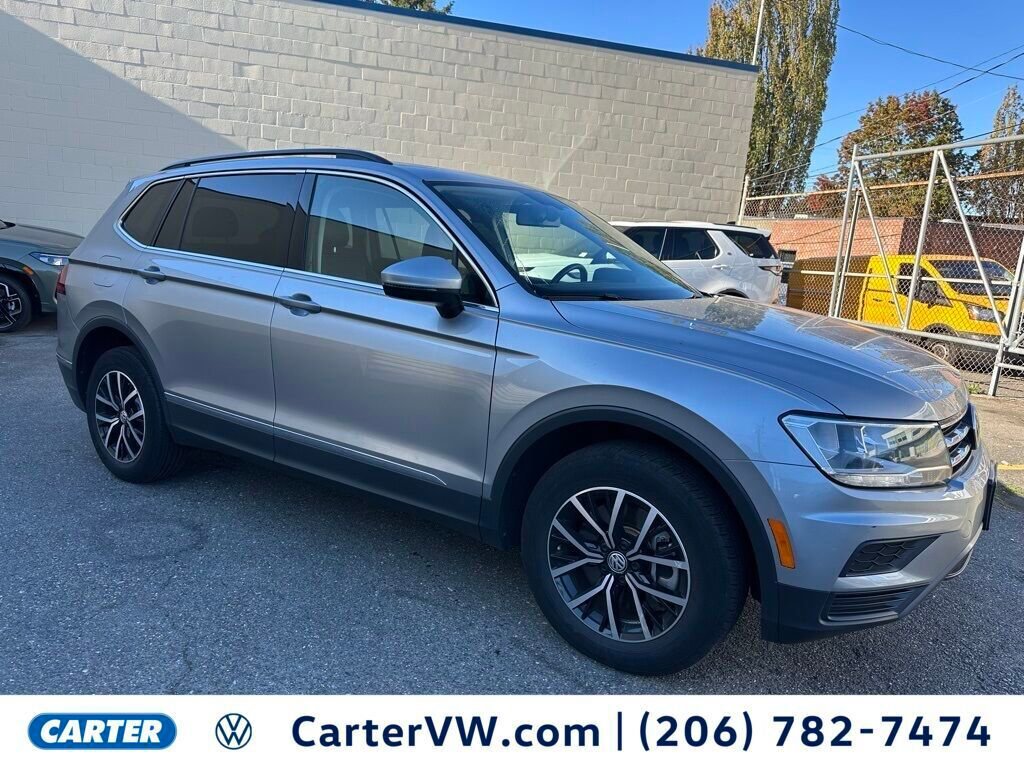 Used 2021 Volkswagen Tiguan SE w/ Panoramic Sunroof Package