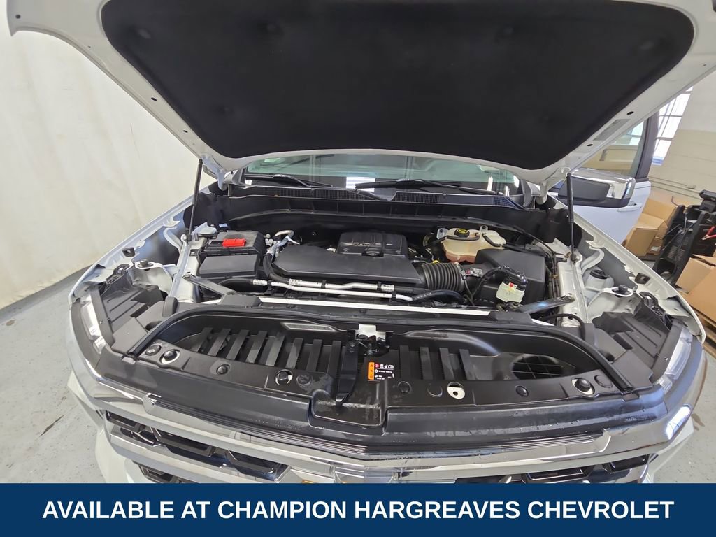 Used 2024 Chevrolet Silverado 1500 LT image 38
