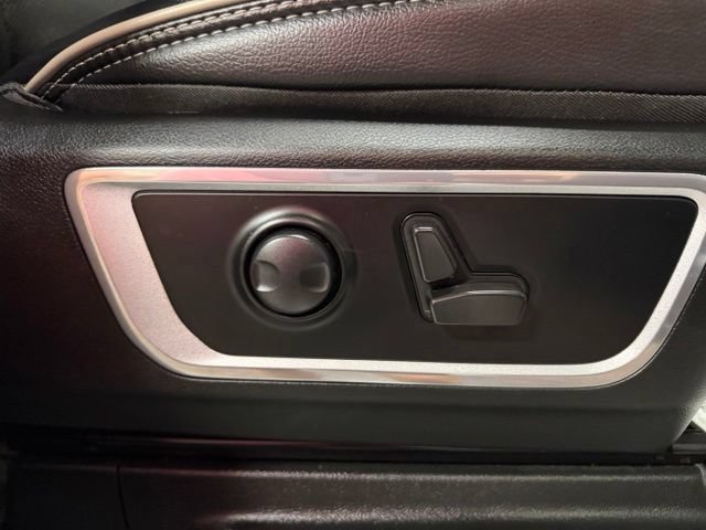 Used 2022 RAM 1500 Laramie AWD/4WD image 29