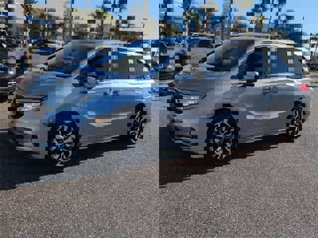 Used 2024 Honda Odyssey Touring image 4