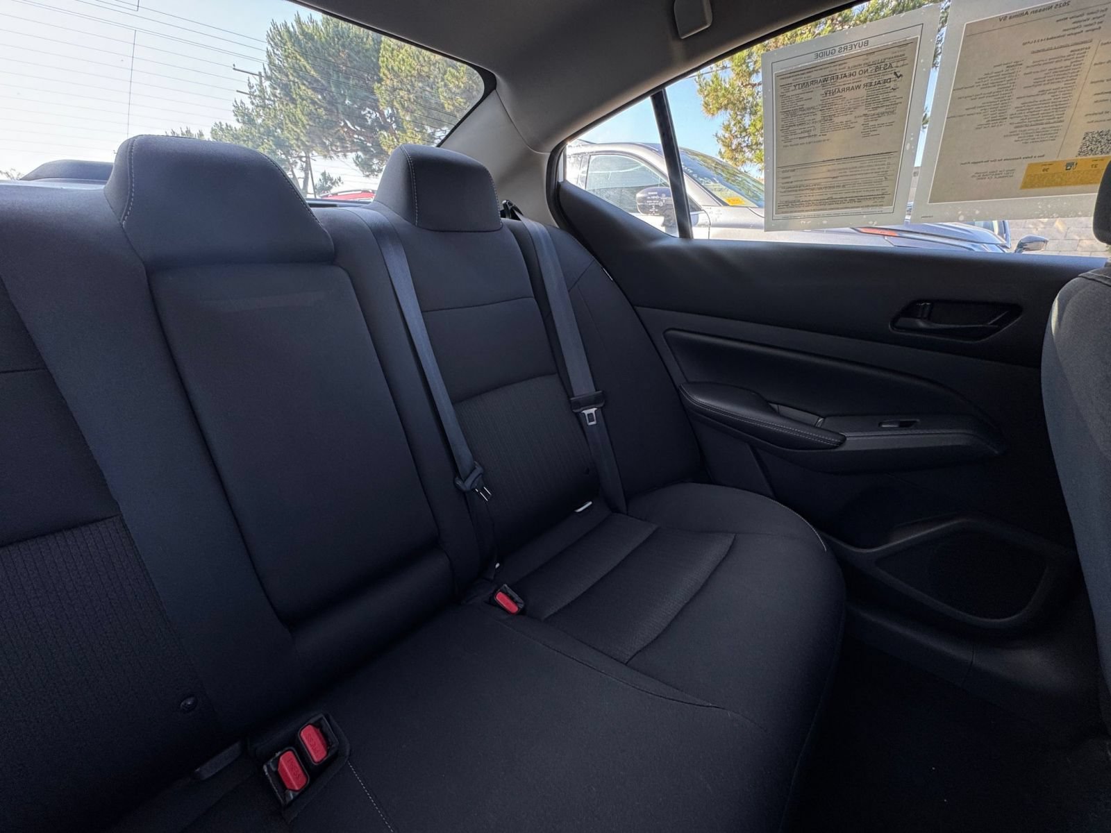 Used 2025 Nissan Altima 2.5 SV FWD image 37