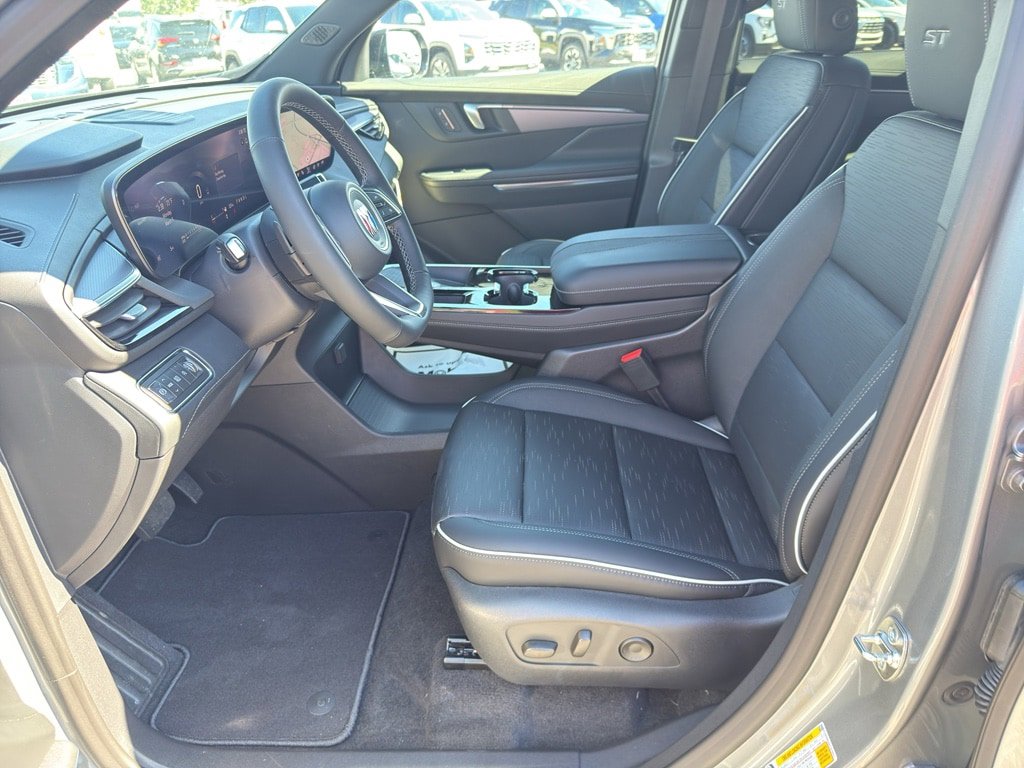 New 2026 Buick Enclave Sport Touring w/ Power Package FWD image 8
