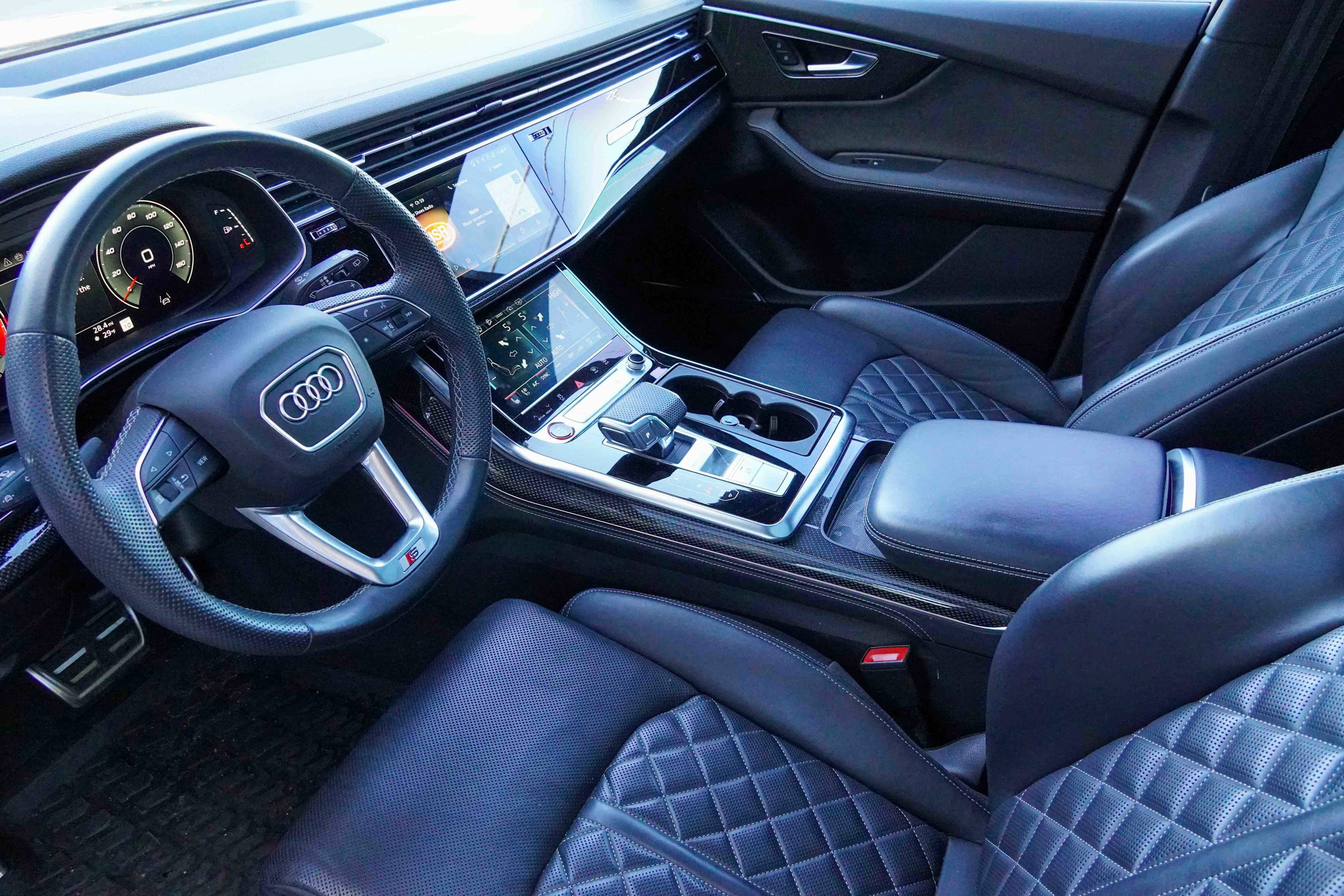 Used 2024 Audi SQ7 Premium Plus image 9