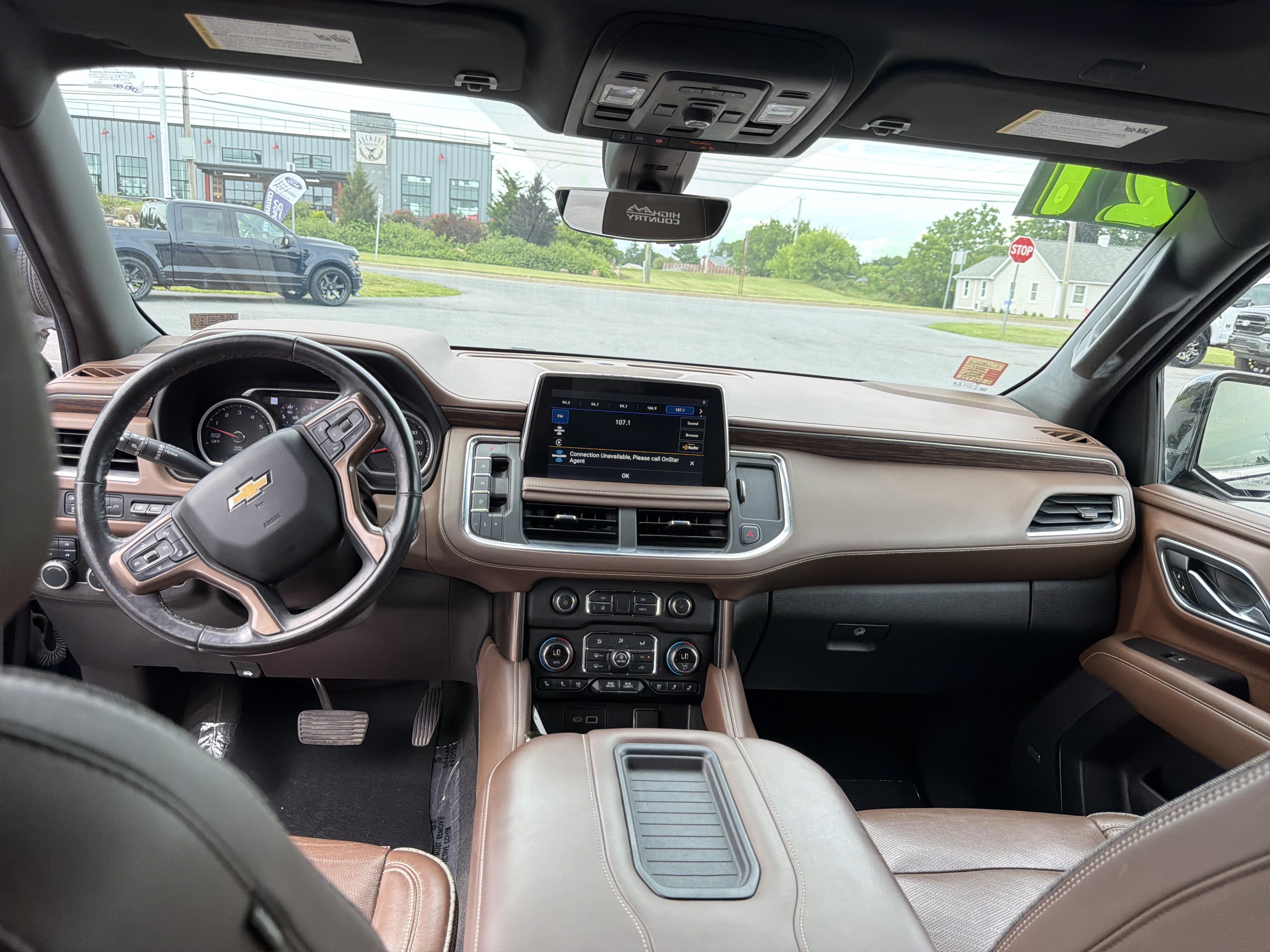 Used 2021 Chevrolet Tahoe High Country w/ Premium Package AWD/4WD image 5