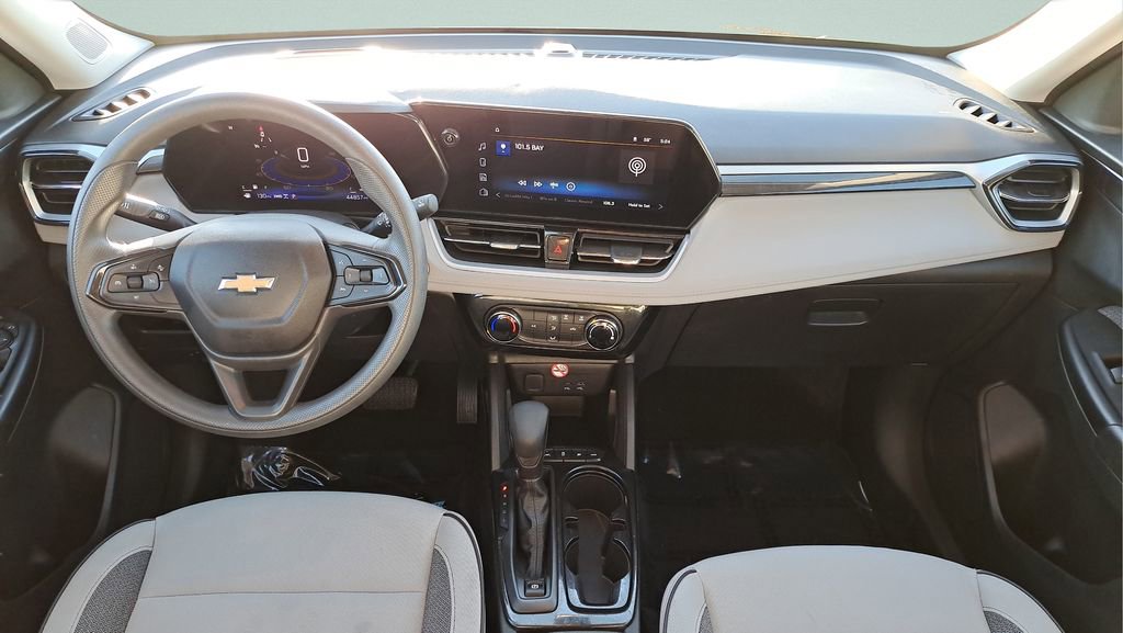 Used 2024 Chevrolet TrailBlazer LT image 14