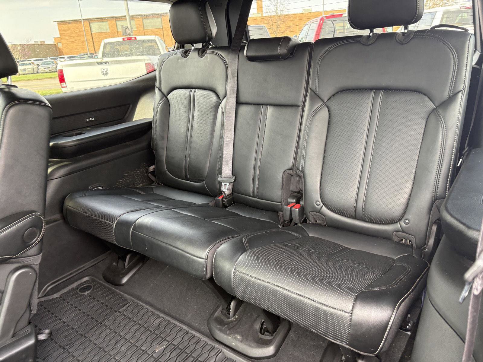 Used 2024 Jeep Wagoneer Series II w/ Convenience Group I image 17