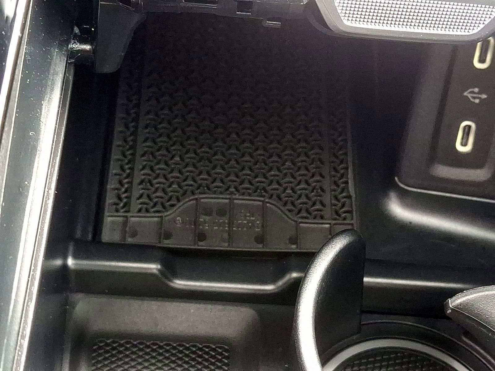 Certified 2025 Mercedes-Benz GLC 300 4MATIC image 26