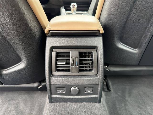 Used 2015 BMW M3 RWD image 25